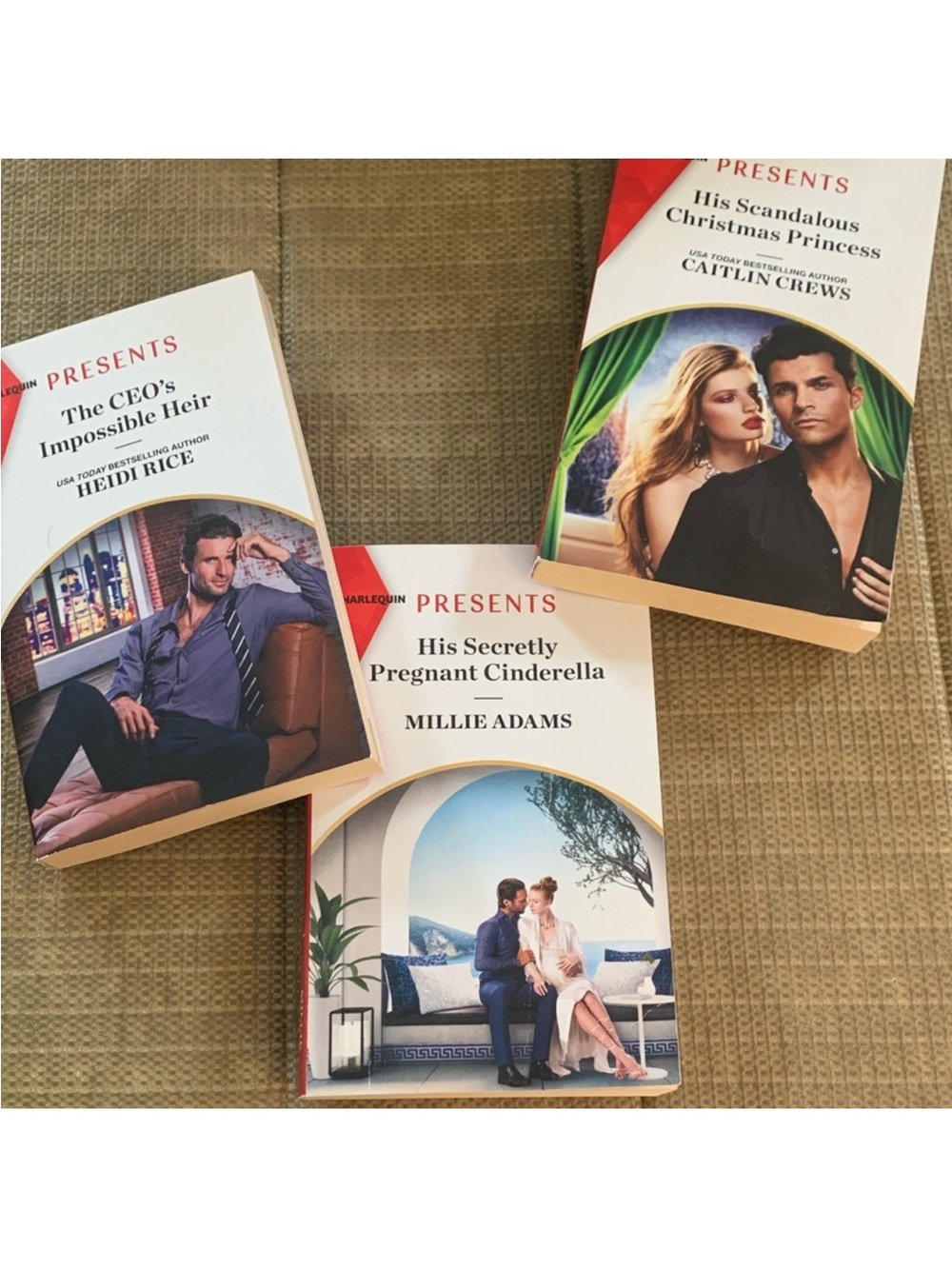 ⭐️2/$12⭐️Scandal. Romance set of three Harlequin presents. Heidi Rice
